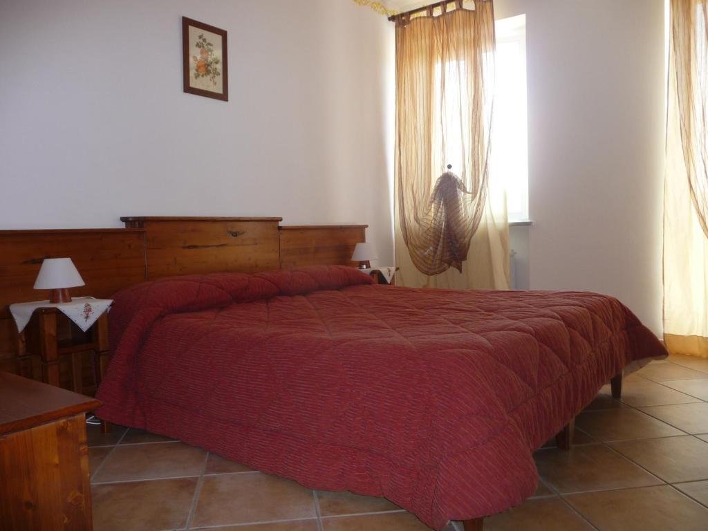 Villa Agriturismo Cascina Vrona à Monteu Roero Extérieur photo