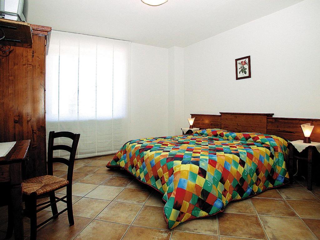 Villa Agriturismo Cascina Vrona à Monteu Roero Extérieur photo