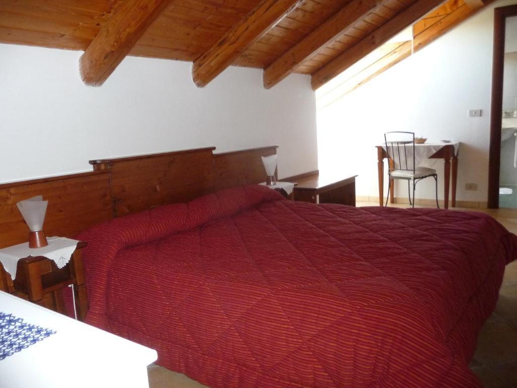Villa Agriturismo Cascina Vrona à Monteu Roero Extérieur photo